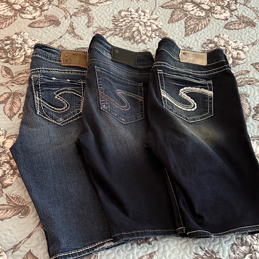 Silver Jeans Indigo Denim Suki Mid Bermuda Shorts